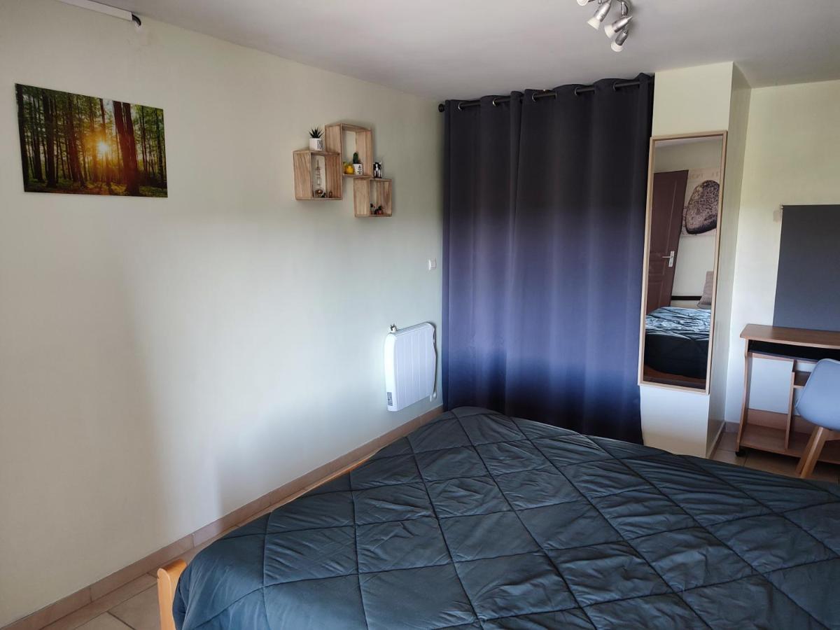 Ferienwohnung Le Champs Des Lievres Beaumont Exterior foto